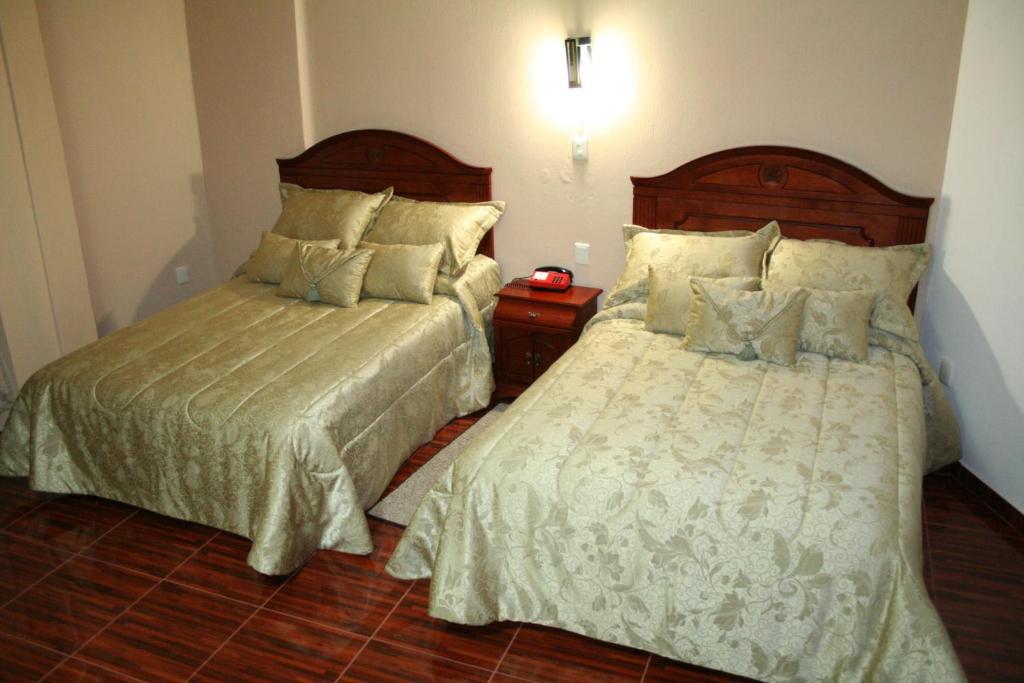 Leo Hotel Jerez de García Salinas Zimmer foto